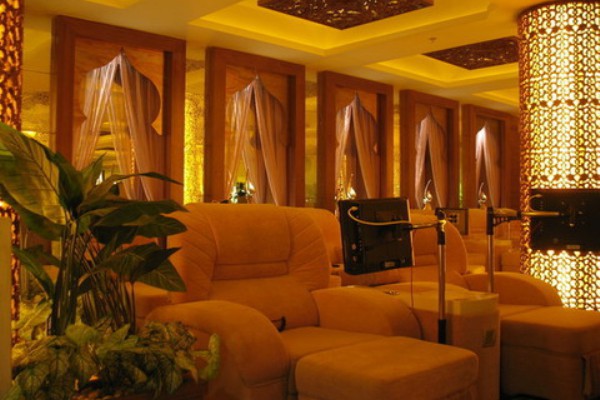 探寻山城地道好手艺，重庆这家按摩店让你放松到飞起！