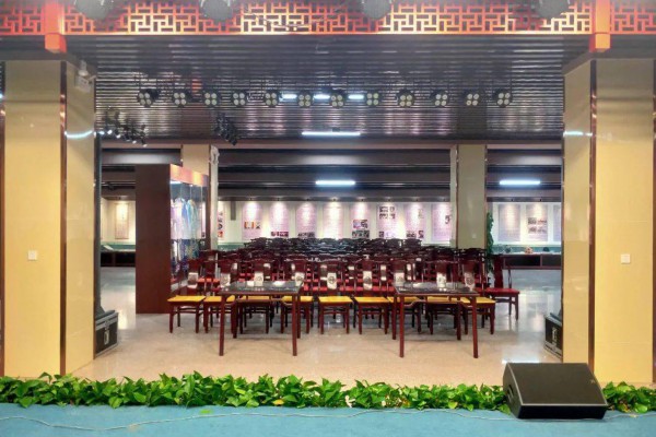 山城夏日，桑拿摩托，清凉一夏！